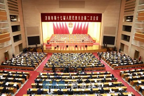 【佳怡快訊】佳怡集團(tuán)董事長孫倩出席濟(jì)南市第十七屆人民代表大會(huì)第二次會(huì)議